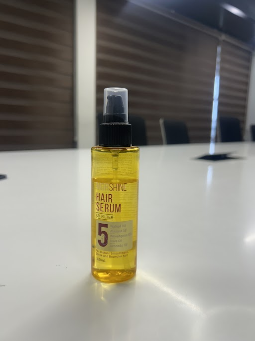 Original raw product photo — Morshine hair serum